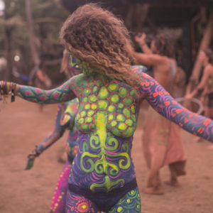 94ab24_9132f3468250436fb7598f9169d18b48_mv2_d_2048_1261_s_2